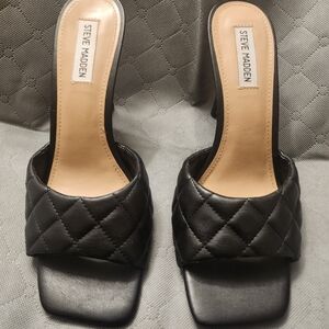 Gorgeous black heels size 11